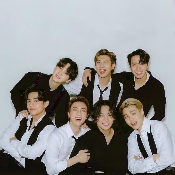 💜Cuenta regresiva 💜

🐹Jin ya está en 🏠
🐿Hoseok ya está en 🏠
🐨Namjoon ya está en 🏠
🐻Taehyung ya está en 🏠
🐥Jimin ya está en 🏠
🐰Jungkook ya está en 🏠
🐱Falta 04 días para que Yoongi regrese