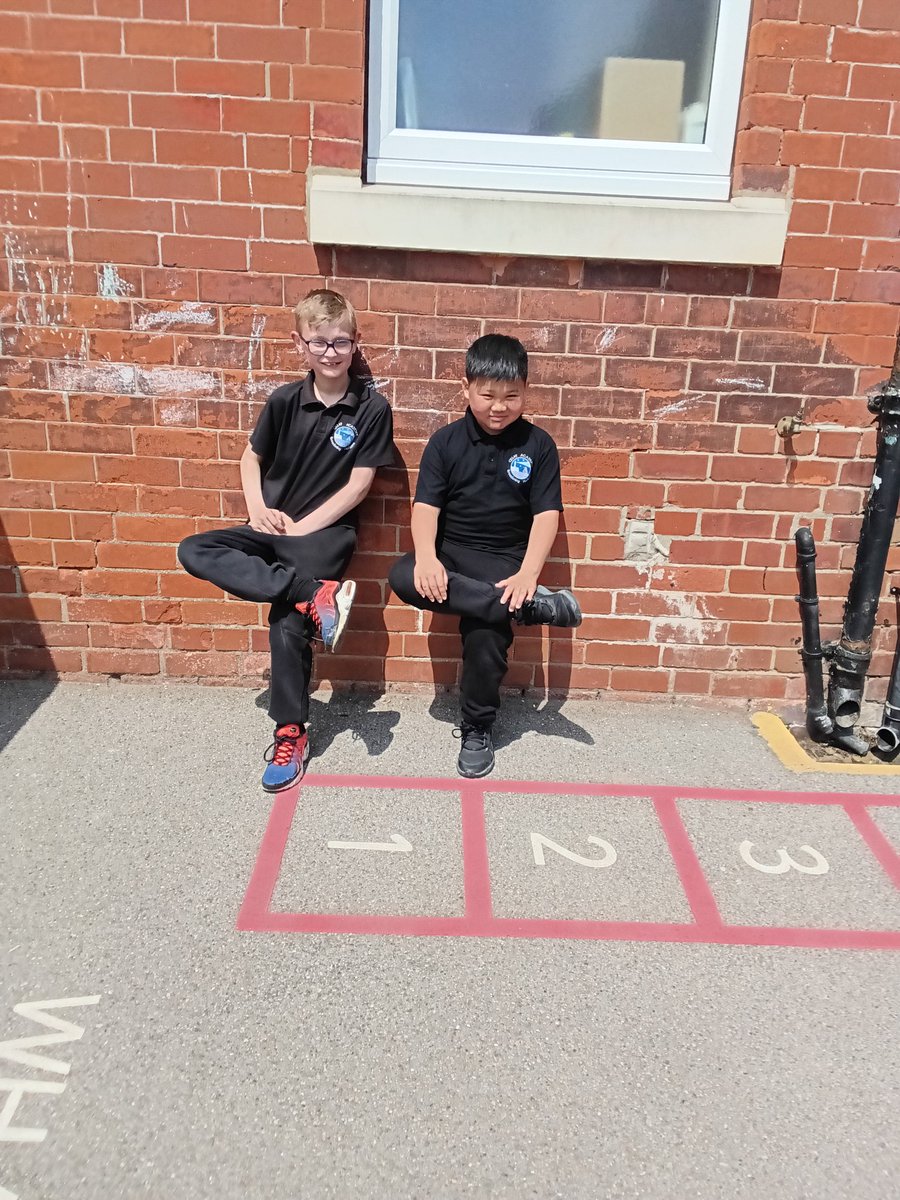QuayAcademy's tweet photo. Year 4 taking part in their 1st dance session 'inspire' with the Children's University. @QuayPrincipal @childrensuni @Dret_Enrichment https://t.co/NSih4uDPON