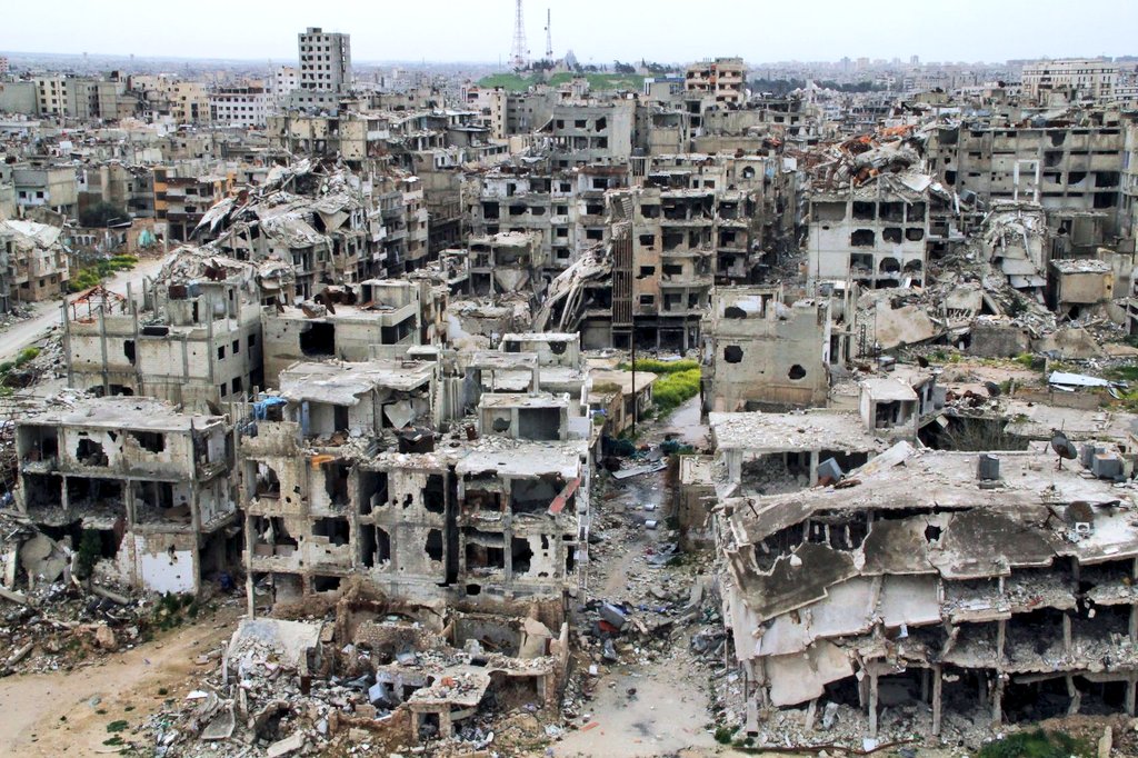 İran Cumhurbaşkanı Pezeşkiyan: 

"İran hiçbir zaman hegemonya kurmak derdinde olmamıştır. Tüm İslam ülkeleri birleşmeli. Hepsi bizim kardeşimiz. Bugün çoğu bizim tarafımızda, yanımızdalar" dedi.

SORALIM:

√ Müslümanlar kardeşiniz idiyse, I. Körfez Savaşı'nda neden ABD ile