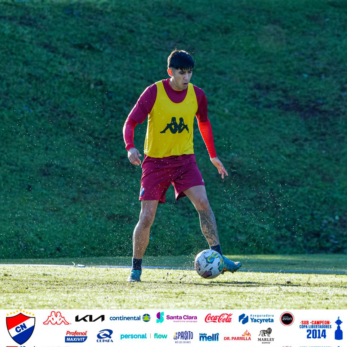 ¡𝘼𝙧𝙧𝙖𝙣𝙘𝙖𝙢𝙤𝙨 𝙡𝙖 𝙨𝙚𝙜𝙪𝙣𝙙𝙖 𝙨𝙚𝙢𝙖𝙣𝙖 𝙙𝙚 𝙋𝙧𝙚𝙩𝙚𝙢𝙥𝙤𝙧𝙖𝙙𝙖! 

📸 El Plantel Tricolor inició con los trabajos en la ciudad de Encarnación. 

#Pretemporada #VamosNacional 🔴⚪️🔵