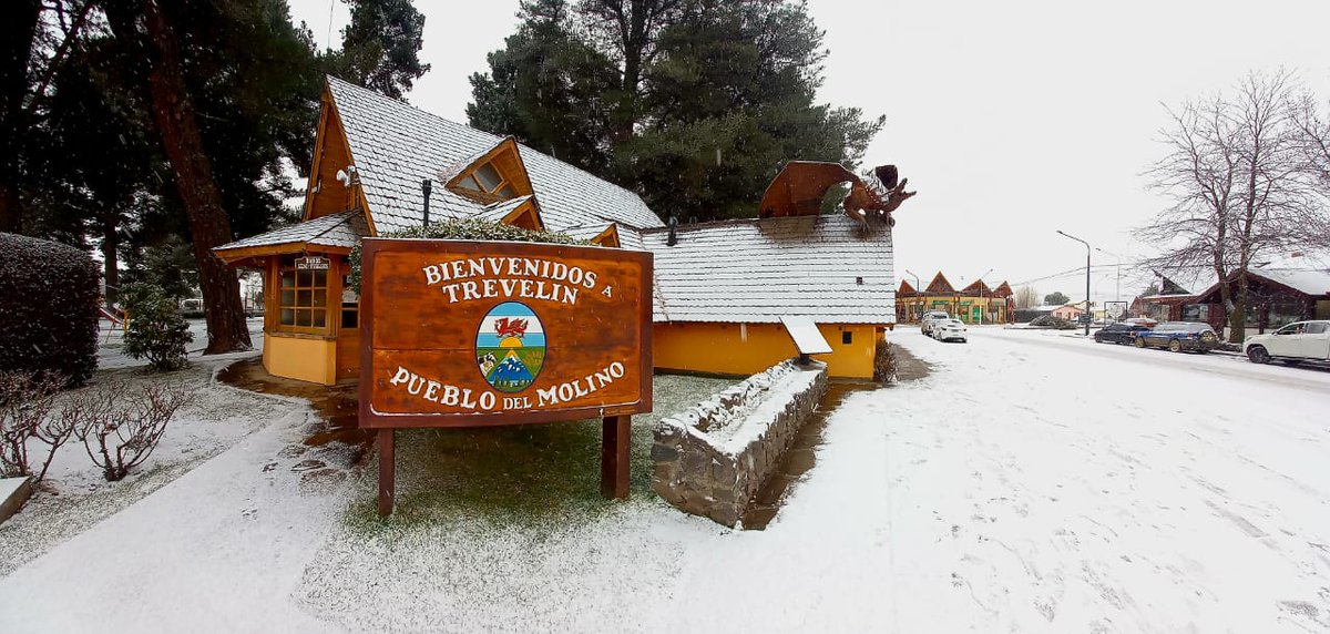 Invierno en #Trevelin: apertura de temporada en Sierra Colorada el 21 de junio 
<a href="/TurismoTreveli1/">Turismo Trevelin</a> <a href="/diegolapennach/">Diego Lapenna</a> <a href="/CatChubut/">CATch Chubut</a> 
digitalchubut.com/invierno-en-tr…