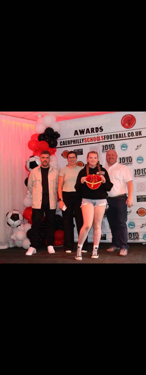 Jersierayne's tweet photo. 2nd year at @CaerphillySFA for #JRL1. Thanks to coaches and her teammates for another great year. @SouthWalesGK1 https://t.co/5HB0AvfOlN
