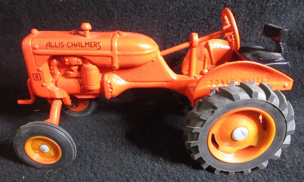 Check out 1991 Scale Models Allis Chalmers Model B Toy Tractor 1/16 Scale JOSEPH ERTL ebay.us/m/ayl68i #eBay via <a href="/eBay/">eBay</a>