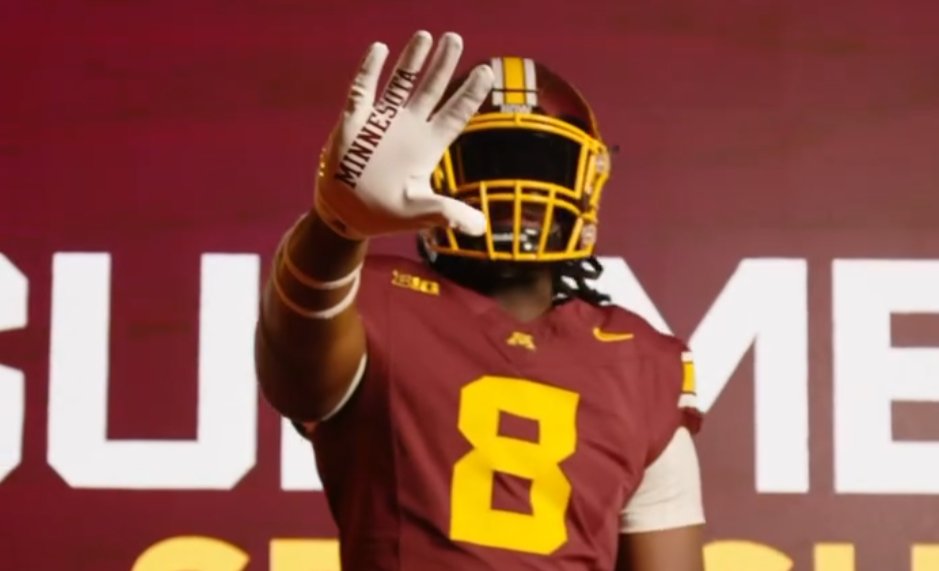 Ryan Burns (@ryanburnsmn) on Twitter photo .<a href="/AllenTrieu/">Allen Trieu</a> goes in-depth on what the #Gophers are getting in new defensive line commit <a href="/JeremiahBen2021/">3⭐️ Jeremiah “The Boogeyman” Benson</a>.
"He is still working more on his hands and overall technique when it comes to defense, but right now can win with pure explosion and first-step."
247sports.com/college/minnes… .<a href="/AllenTrieu/">Allen Trieu</a> goes in-depth on what the #Gophers are getting in new defensive line commit <a href="/JeremiahBen2021/">3⭐️ Jeremiah “The Boogeyman” Benson</a>.
"He is still working more on his hands and overall technique when it comes to defense, but right now can win with pure explosion and first-step."
247sports.com/college/minnes…