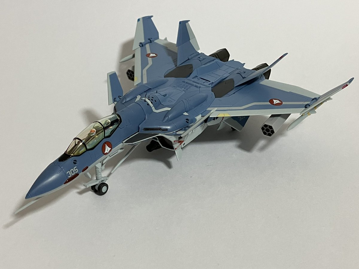 FrxYukikazeB503's tweet photo. 時期的にかなり今更ですけど、Hi METAL RのVF-0D(工藤シン機)をお迎えしました!
#バンダイ
#マクロスゼロ
#MACROSSZERO
#VF0D https://t.co/B79H0XprPf