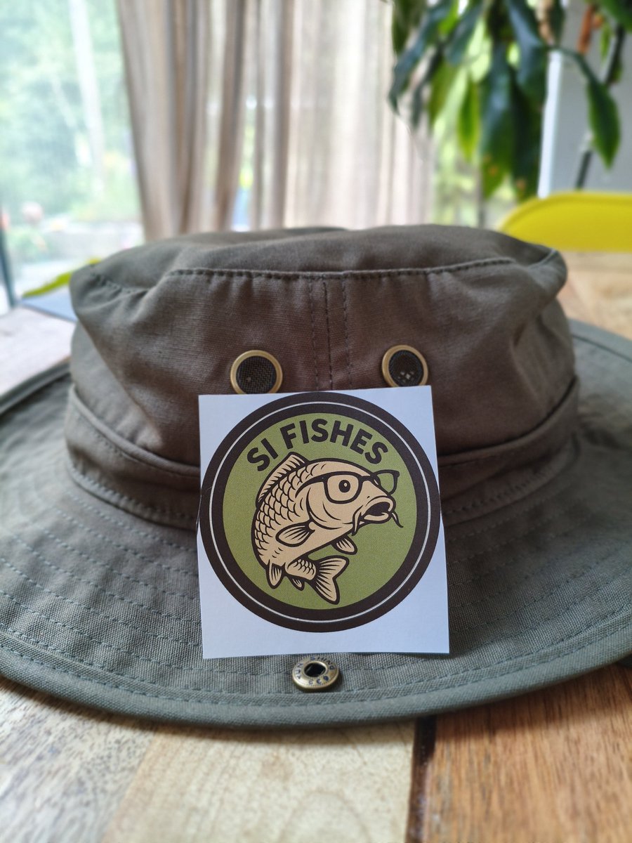 SiFishes's tweet photo. Anyone interested in 'Si Fishes' stickers ?
(they look great on a tackle box) 😉 

https://t.co/g3L5dHCocH

You can follow this link to buy me a coffee, that way you will be supporting my channel and helping towards postage costs etc. 

Thanks all 🙏🏻 #sifishes #followers https://t.co/uaOQStJEEr