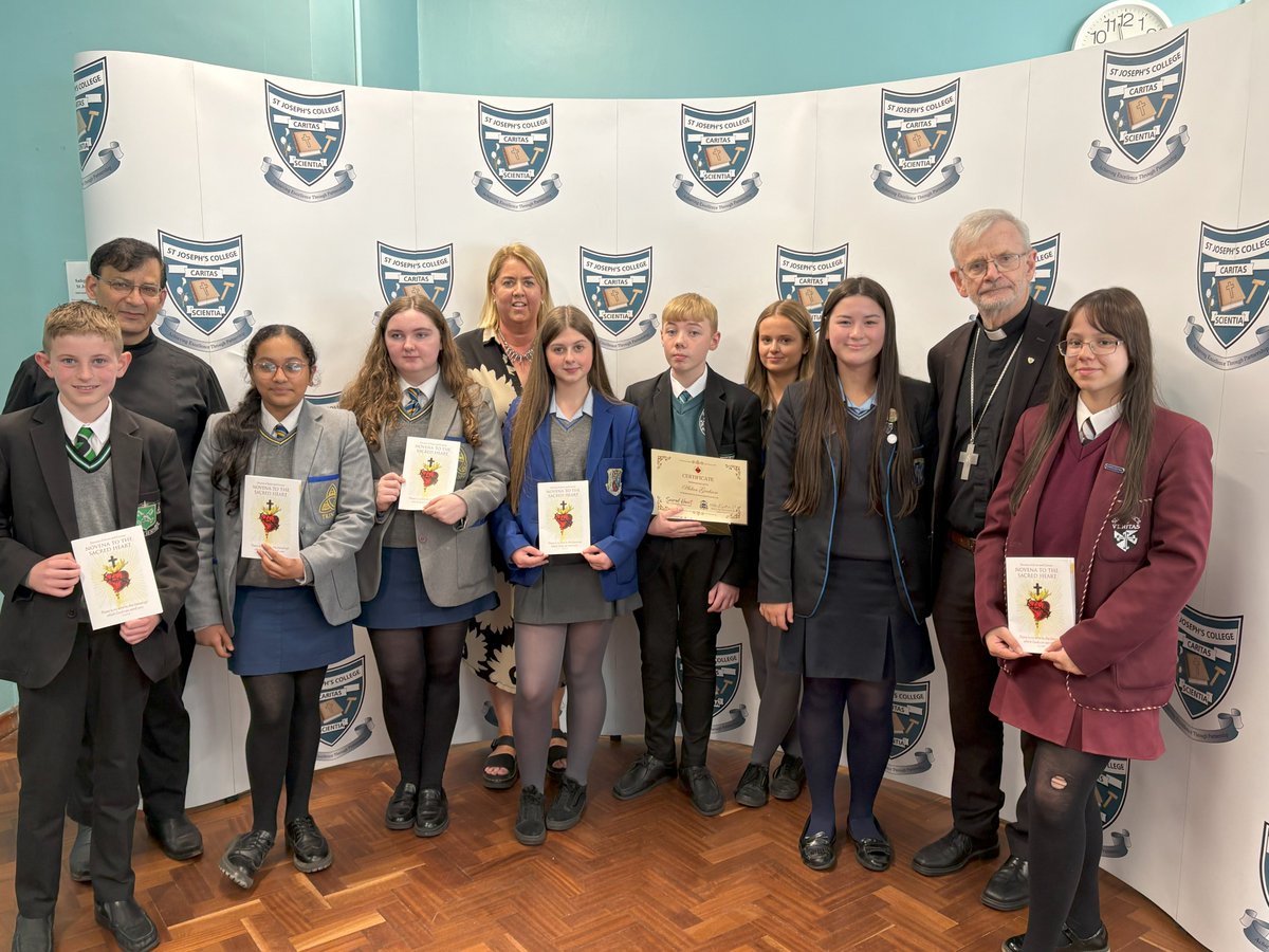 DownandConnor's tweet photo. Bishop McGuckian and world-renowned artist Farhad O'Neill presented awards to students from across the Diocese of Down and Connor at the 'Sacred Heart' Art Competition 2025.
The winning cover for the Novena Booklet 2025 was designed by Aidan Graham, St Joseph's College, Belfast. https://t.co/3ymorkvhes