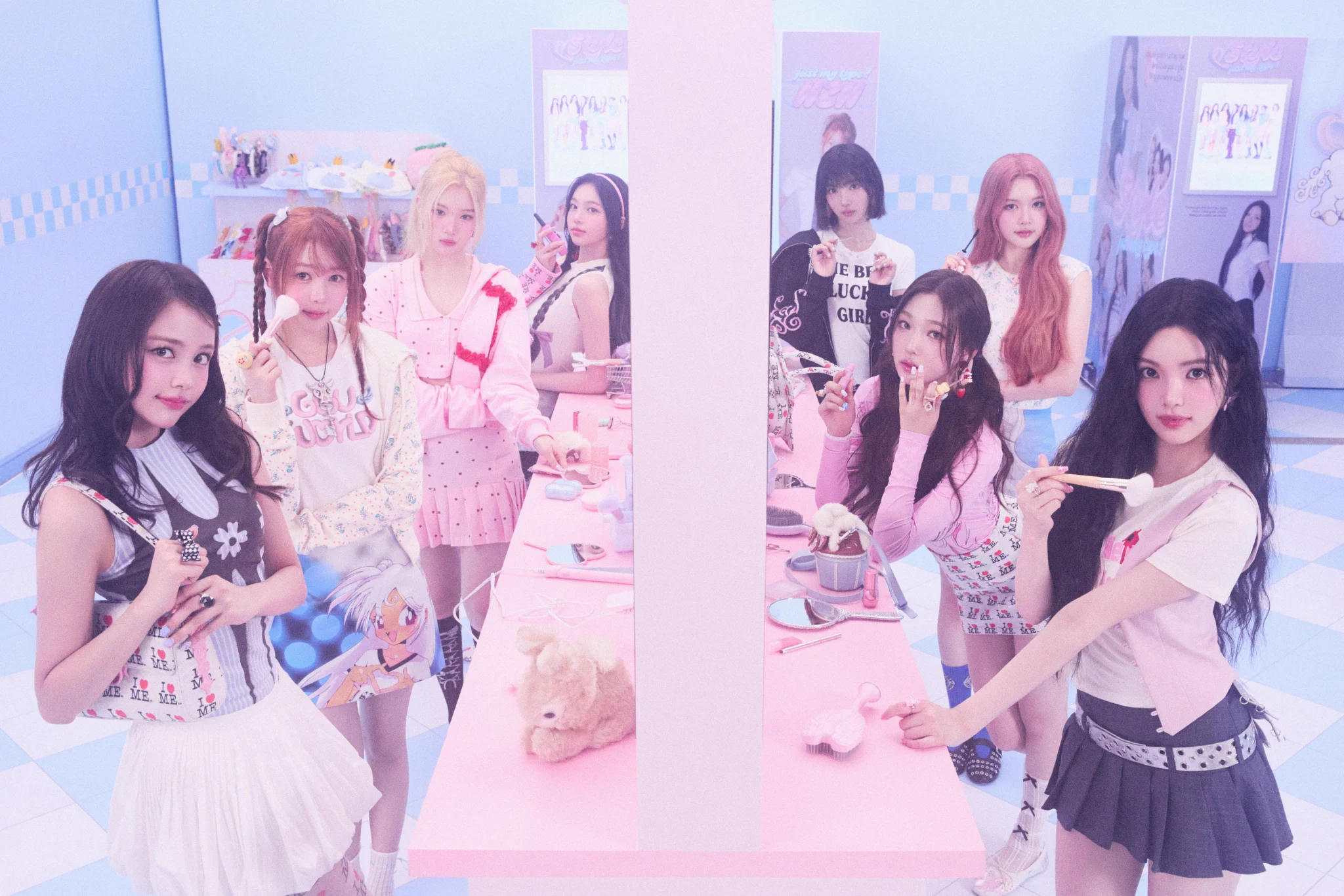 Hearts2Hearts x Scarlet 全員8枚セット Hearts2Hearts on X: 