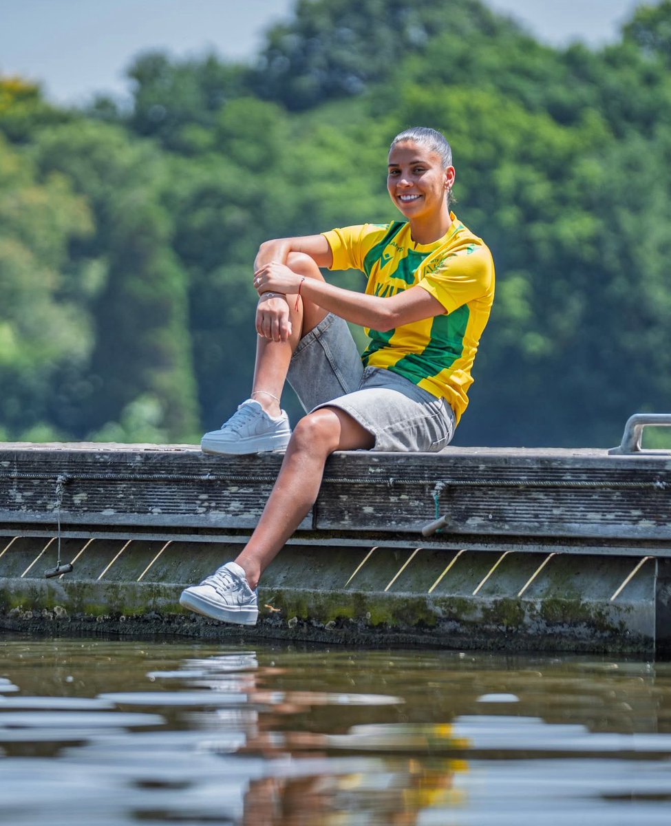 🚨 OFFICIEL ! Léa Khelifi 🇫🇷 signe au FC Nantes  ! 🔰 💎

📸 <a href="/FCN_Feminines/">FC Nantes Féminines</a>