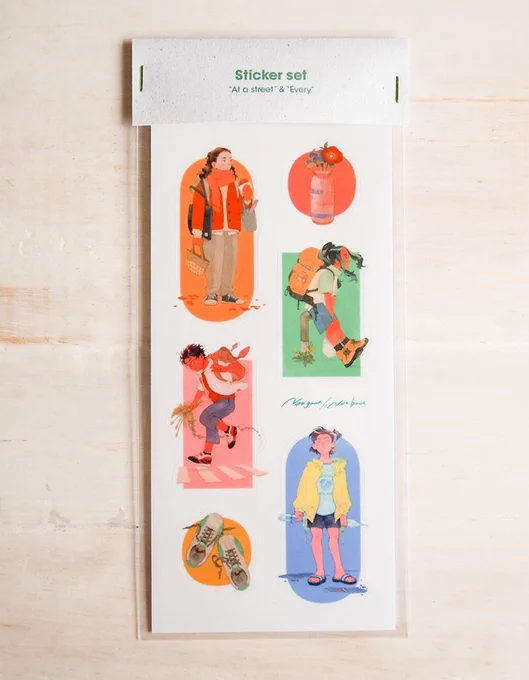 ③There are 4 types of stationery with new illustrations. Please check them out as well! Notebook(84p/A5) Clear folder(A5) Sticker set Magnetic sticker