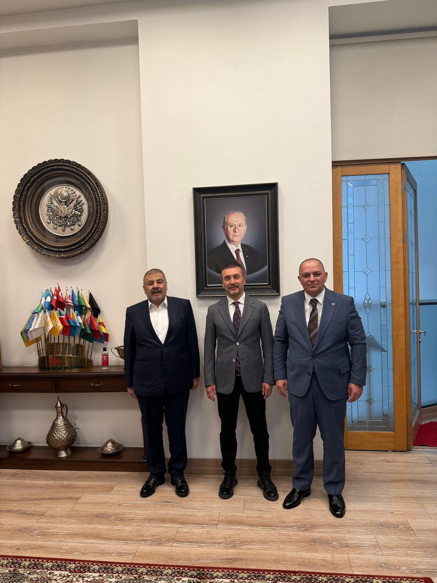 Mustafa FETTAHLI (@mustafafettahli) on Twitter photo Atamız,Liderimiz ,Bey imiz Babamızı Rabbim başımızdan eksik etmesin…DEVLET BABANIN EMRİNDE ve İZİNDE BİR ÖMÜR… Atamız,Liderimiz ,Bey imiz Babamızı Rabbim başımızdan eksik etmesin…DEVLET BABANIN EMRİNDE ve İZİNDE BİR ÖMÜR…