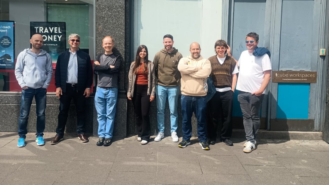 VisibleThread's tweet image. From a lunchtime team walk in Dublin 🇮🇪, countryside strolls in the UK 🇬🇧, to beach runs in sunny Portugal! 🇵🇹

Join us: eu1.hubs.ly/H0l0F0k0

#MentalHealthAwareness #ActiveMinds #BurnoutPrevention #GlobalChallenge #Strava