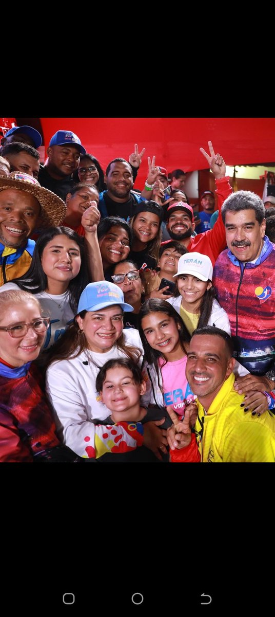 RAMON REYES (@framonreyes) on Twitter photo Para la población de Venezuela tenemos un gobierno que nos protege en todo momento.
#GobernandoBienYConElPueblo. #ONCALaVozDeEcos
<a href="/adelso_car/">Adelso Carvajal</a> <a href="/ANTIDOTOyVenen0/">ZurdaRegia 💓</a> <a href="/DONKANDAVILA/">DONKAN DAVILA</a> <a href="/FojandoAcero/">Dracarys</a> <a href="/FosforitoTropa/">#TROPA #ONCA</a> <a href="/LaBunkeB/">Thania la Merideñita</a> <a href="/RonaldRTC/">Ronald Tovar RTC</a> <a href="/AnaGPinto1/">Ana G Pinto</a> <a href="/ANNAVENCEDORA/">ANNA DADDIO</a> <a href="/madeleintlSUR/">Madelein Garcia</a> <a href="/YriadS/">Dairy Sibrian</a> Para la población de Venezuela tenemos un gobierno que nos protege en todo momento.
#GobernandoBienYConElPueblo. #ONCALaVozDeEcos
<a href="/adelso_car/">Adelso Carvajal</a> <a href="/ANTIDOTOyVenen0/">ZurdaRegia 💓</a> <a href="/DONKANDAVILA/">DONKAN DAVILA</a> <a href="/FojandoAcero/">Dracarys</a> <a href="/FosforitoTropa/">#TROPA #ONCA</a> <a href="/LaBunkeB/">Thania la Merideñita</a> <a href="/RonaldRTC/">Ronald Tovar RTC</a> <a href="/AnaGPinto1/">Ana G Pinto</a> <a href="/ANNAVENCEDORA/">ANNA DADDIO</a> <a href="/madeleintlSUR/">Madelein Garcia</a> <a href="/YriadS/">Dairy Sibrian</a>
