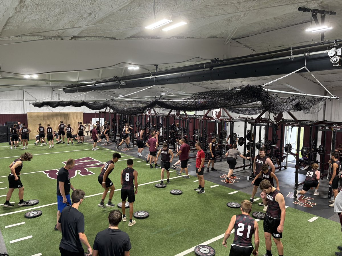 Proud of these guys work! 🐻🏈💪🏻