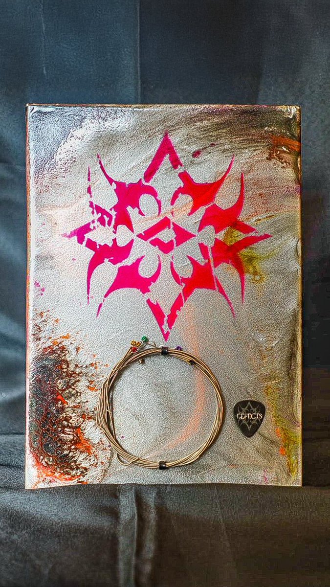 WeAreDefects's tweet image. Last chance to sign up to our Defected Pass to win one of 2 art pieces, including the strings and sticks used in the recording of our new single ‘Heresy’. All entries will get an exclusive preview of the song tomorrow at 3pm GMT! defects.planet.fans/campaign/raffle