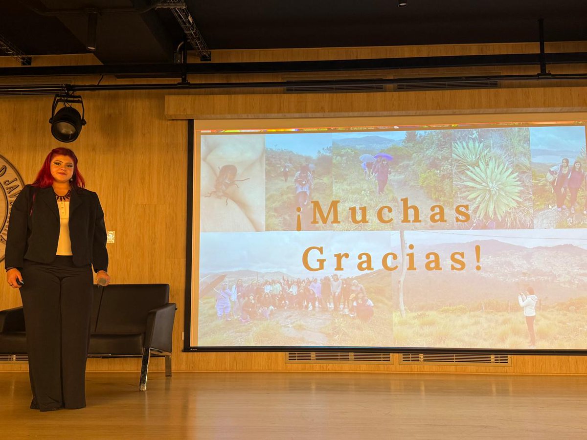 Facultad de Estudios Ambientales y Rurales (@fearpuj) on Twitter photo Así se vivió el final de un gran viaje en la Carrera de Ecología de la <a href="/UniJaveriana/">Pontificia Universidad Javeriana</a>.
Hoy no solo hubo sustentaciones. Hubo emoción, orgullo y futuro.
🧵👇🏾 Así se vivió el final de un gran viaje en la Carrera de Ecología de la <a href="/UniJaveriana/">Pontificia Universidad Javeriana</a>.
Hoy no solo hubo sustentaciones. Hubo emoción, orgullo y futuro.
🧵👇🏾