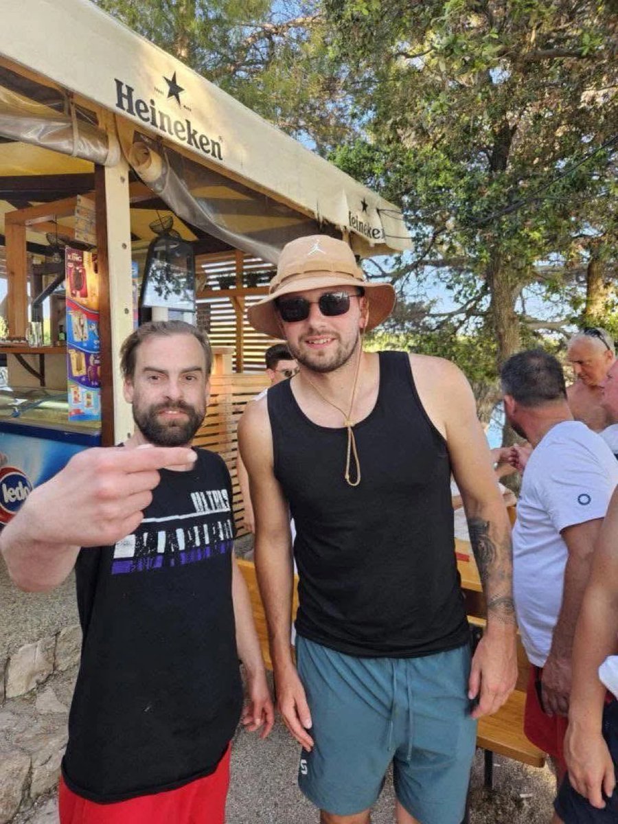 PlayoffDude's tweet photo. Skinny Luka Doncic.
Motivated Luka Doncic.
Healthy Luka Doncic.
Championship &amp; MVP season.

🔜 🏆 https://t.co/Ux4DDMK5RC