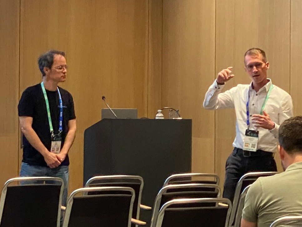 LightSolverCo's tweet image. #ISC25 is a wrap. Thanks to all who joined our session to learn more about how LightSolver is solving major bottlenecks in engineering simulations. The future of #opticalcomputing for #CAE is bright! #HPC #Supercomputing