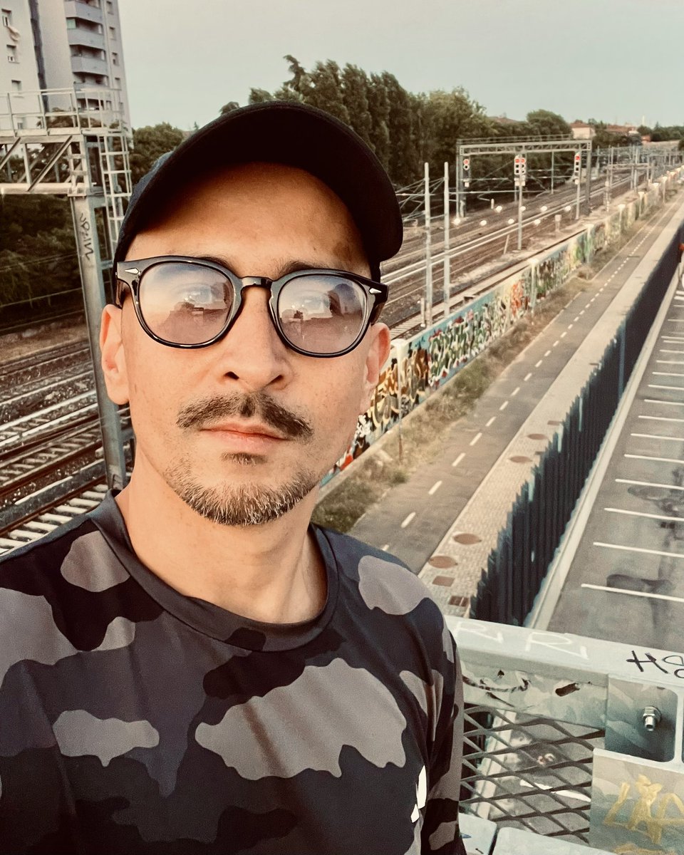 JohnType's tweet image. 🌆 urban canvas
#johntype #graffiti #hiphopculture #bologna #streetvibes #art #urbanart #streetart #graffitiart #instart #artoftheday #citylife #urbanvibes #streetphotography #photography #urbancanvas #wallartdaily #graffitilovers #spraypaintart