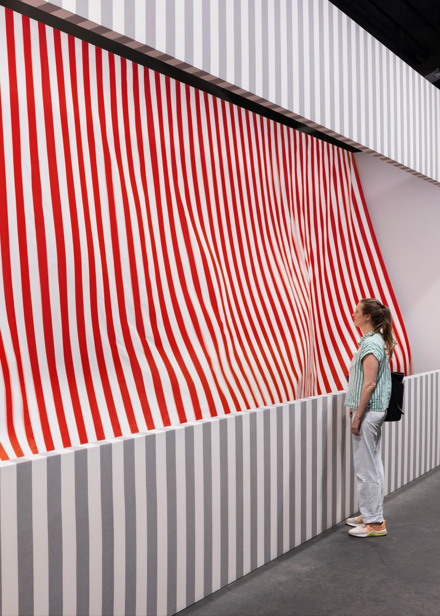 We are pleased to announce our presence at Artbasel Unlimited with  Daniel Buren at Booth U10.

Artwork: Daniel Buren, Coup de vent, travail in situ, 16 Juin - 22 Juin 2025, 2025, Striped fabrics, wooden structure, fans; 400 × 1,250 × 1,200 cm; unique
 
#ArtBaselUnlimited