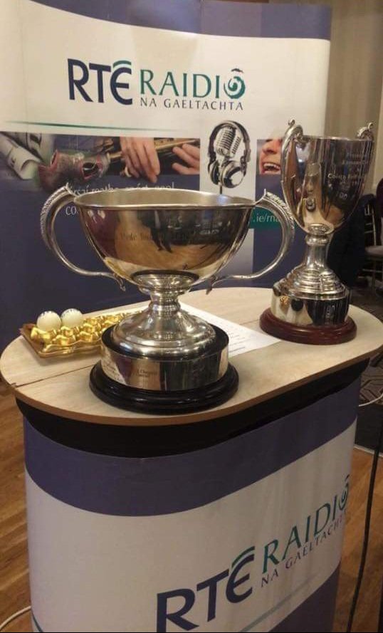 Beidh na tarraingtí do Chraobhacha Peile na Gaillimhe againn beo ar <a href="/RTERnaG/">Raidió na Gaeltachta</a> ó 20.30 - 21.00 anocht

Sinsear, Idirmhéanach &amp; an Phríomhchraobh Shóisear ⚽️