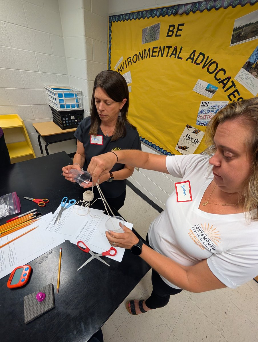 MsBrombacher's tweet image. Learning about the engineering design cycle by building a water clock! π§β° @nickycogar1 @JStetinaTRT @jennthomas75 @nicscud @PortsVASchools #VDOE #STEM