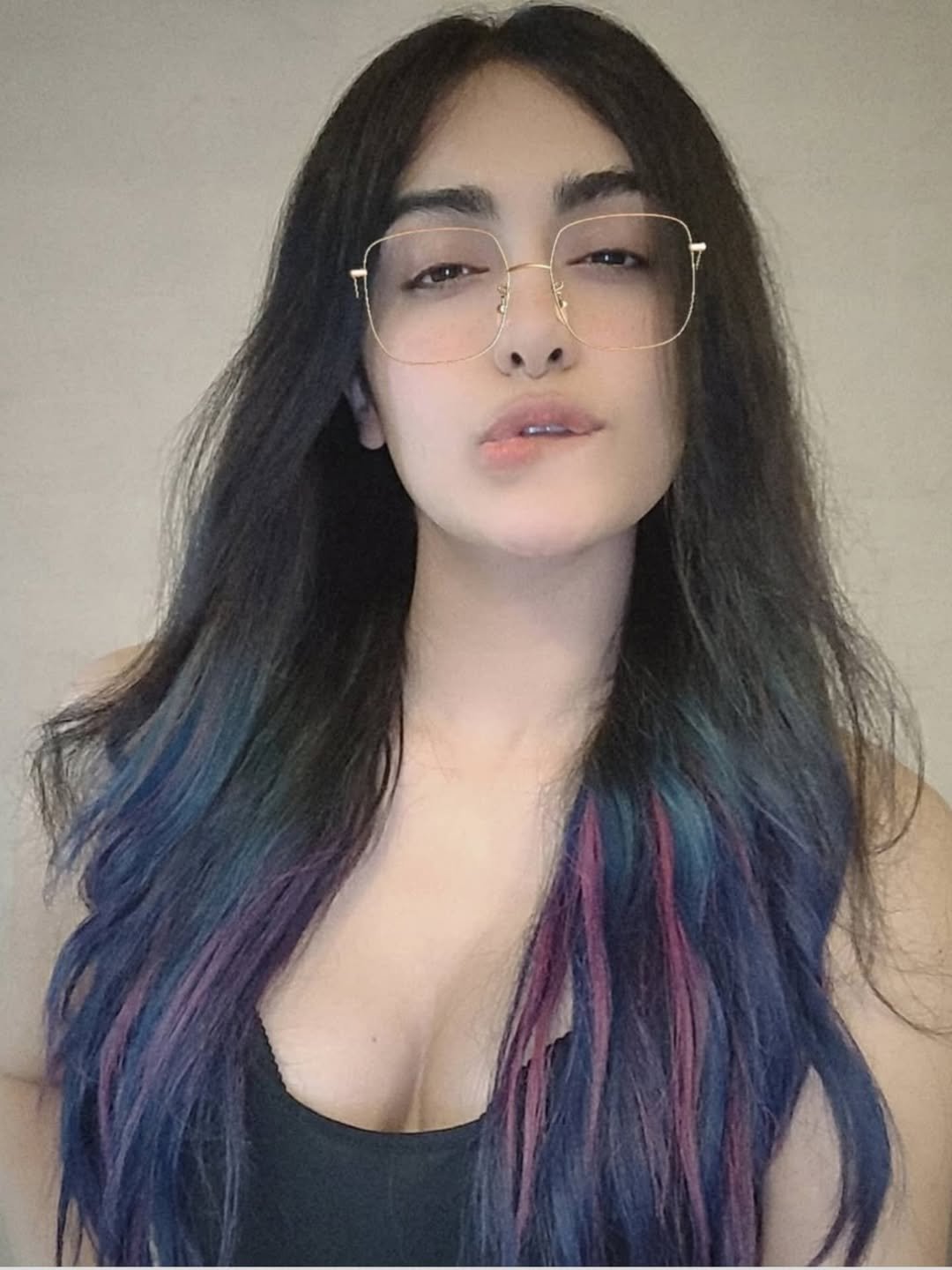 GtkjTBFbgAAnDQ2?format=jpg&name=large