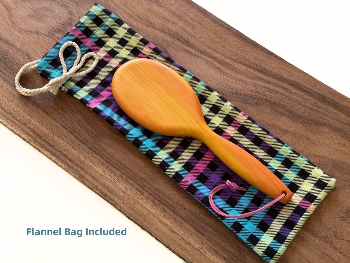 The heat is here! 🔥 It’s our Summer Edition Stevie Rose Hairbrush Spanking Paddle in Yellowheart!

Featuring vivid sunny Yellowheart wood with pink streaks like a summer sunset. Bright, thuddy. Only for a limited time.

Shop for summer spankings now: 

etsy.com/listing/432103…