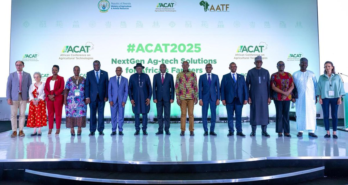 ZiplineRwanda (@ziplinerwanda) on Twitter photo At #ACAT2025, we showed how drone delivery is advancing agri-tech in Africa improving access to animal health products. We've delivered over 58,000 pig semen doses and recently started bovine semen delivery to boost quality breeding services for farmers nationwide. <a href="/RwandaAgri/">Ministry of Agriculture & Animal Resources |Rwanda</a> At #ACAT2025, we showed how drone delivery is advancing agri-tech in Africa improving access to animal health products. We've delivered over 58,000 pig semen doses and recently started bovine semen delivery to boost quality breeding services for farmers nationwide. <a href="/RwandaAgri/">Ministry of Agriculture & Animal Resources |Rwanda</a>