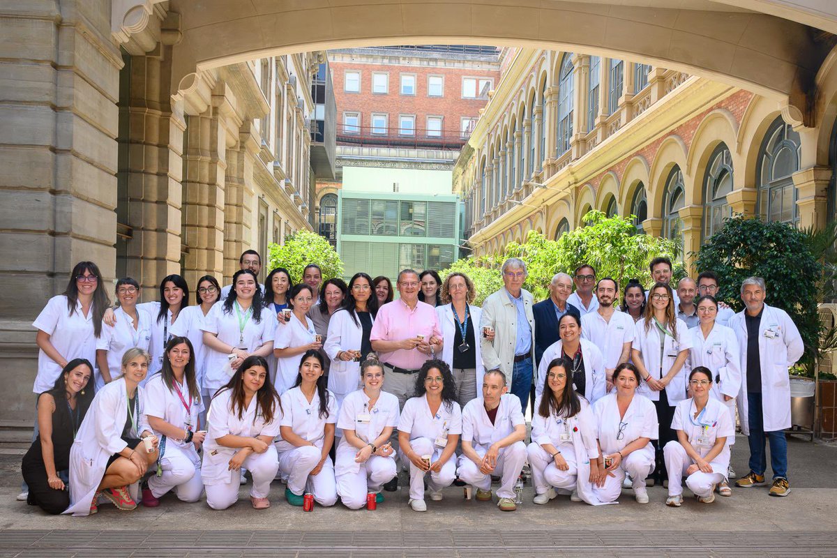 Meritxell Mollà (@meritxellmolla) on Twitter photo Avui acomiadem a dos grans professionals: Dr. Carles Conill i Dr. Francesc Casas <a href="/hospitalclinic/">Hospital Clínic</a> que ens han regalat mestratge, professionalitat, compromís i una gran qualitat humana. Gràcies per tant🥰 #oncorad Us trobarem momt a faltar Avui acomiadem a dos grans professionals: Dr. Carles Conill i Dr. Francesc Casas <a href="/hospitalclinic/">Hospital Clínic</a> que ens han regalat mestratge, professionalitat, compromís i una gran qualitat humana. Gràcies per tant🥰 #oncorad Us trobarem momt a faltar