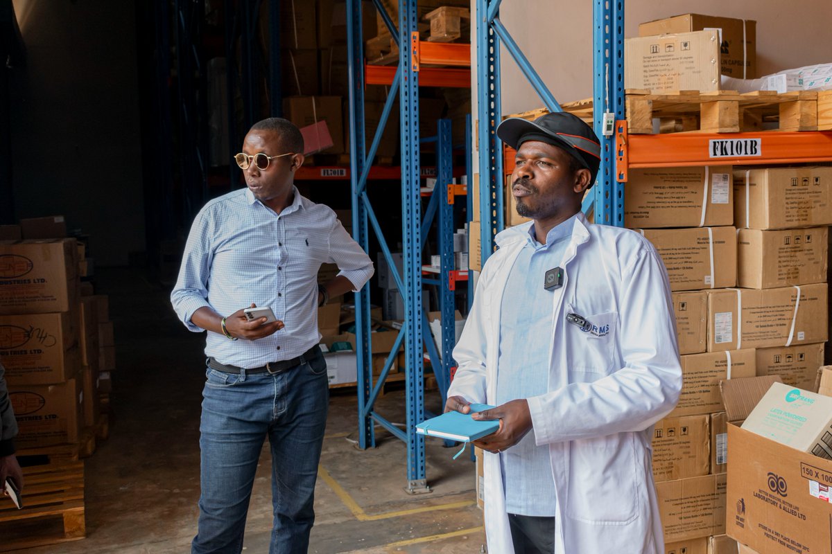 4/
 🏭 Warehousing: Central hub in Kacyiru, a facility in Kigali Special Economic Zone (Kigali) + 28 regional depots. Every pharma is kept in ideal conditions—cold chain with HVAC systems and real-time monitoring—protecting integrity, from antibiotics to biologics. #RwandaWorks