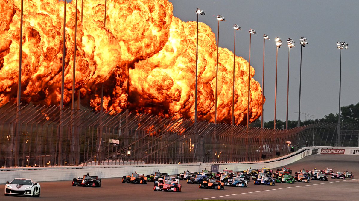 IndyCar's tweet photo. Welcome to #INDYCAR 🔥 https://t.co/ecjo4kWQYH