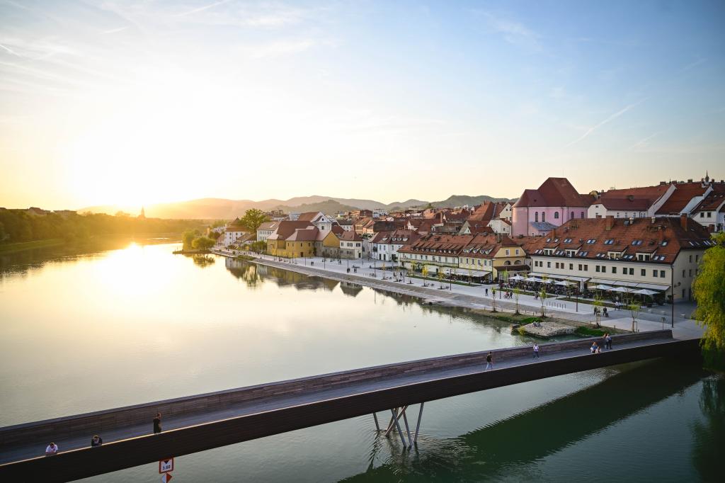Maribor od torka do četrtka gosti 40. srečanje Skupščine evropskih regij 
➡️ sta.si/v-srediscu/aer…

STA to vsebino zagotavlja v sodelovanju z Mestno občino Maribor.