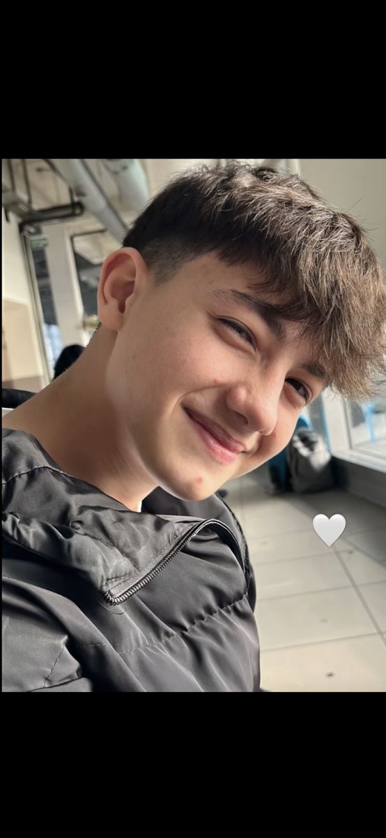 Gülüşü güzel alperen  bir ana babanın daha yüreğine ateş düştü hiç sönmeyecek
 #AlperenicinADALET