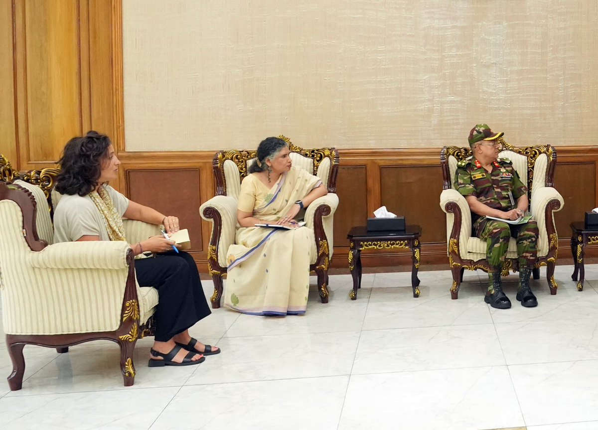 BDArmyOfficial's tweet image. WGEID Vice Chairperson's Call on with Chief of Army Staff
Dhaka, 16 June 2025 (Monday): Grażyna Baranowska, Vice-Chairperson of the United Nations Working Group on Enforced or Involuntary Disappearances (WGEID), led a delegation on a courtesy call on to the Chief of Army Staff…