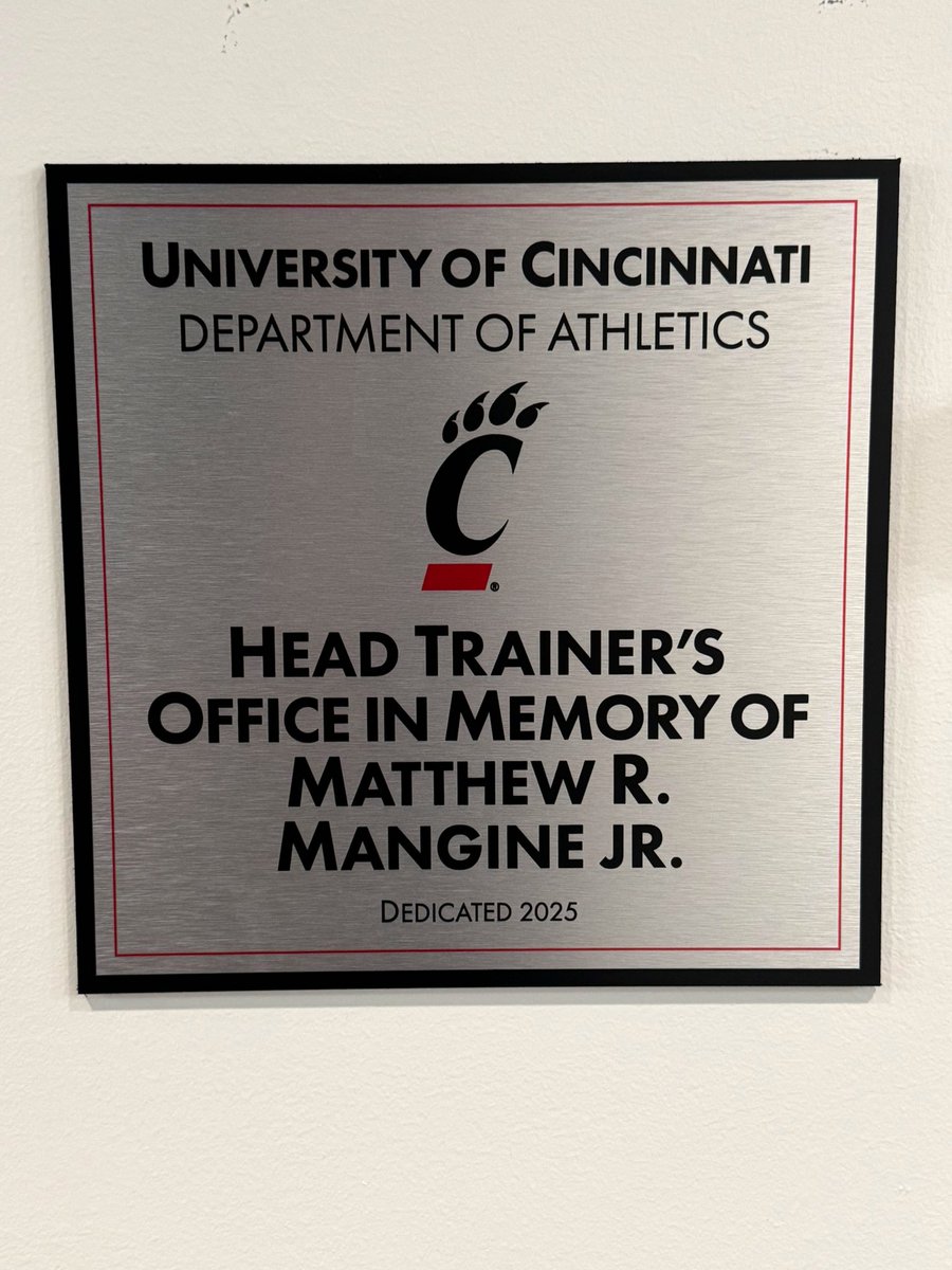 Matthew Mangine Jr. is the grandson of longtime University of Cincinnati athletic trainer <a href="/Bmangine1/">Bmangine</a>. (His middle name is Robert.)

<a href="/AaronHimmlerAT/">Aaron Himmler</a> is UC’s head athletic trainer &amp; has known the Mangines for years. This is his new office at the practice facility. #SaferSidelines