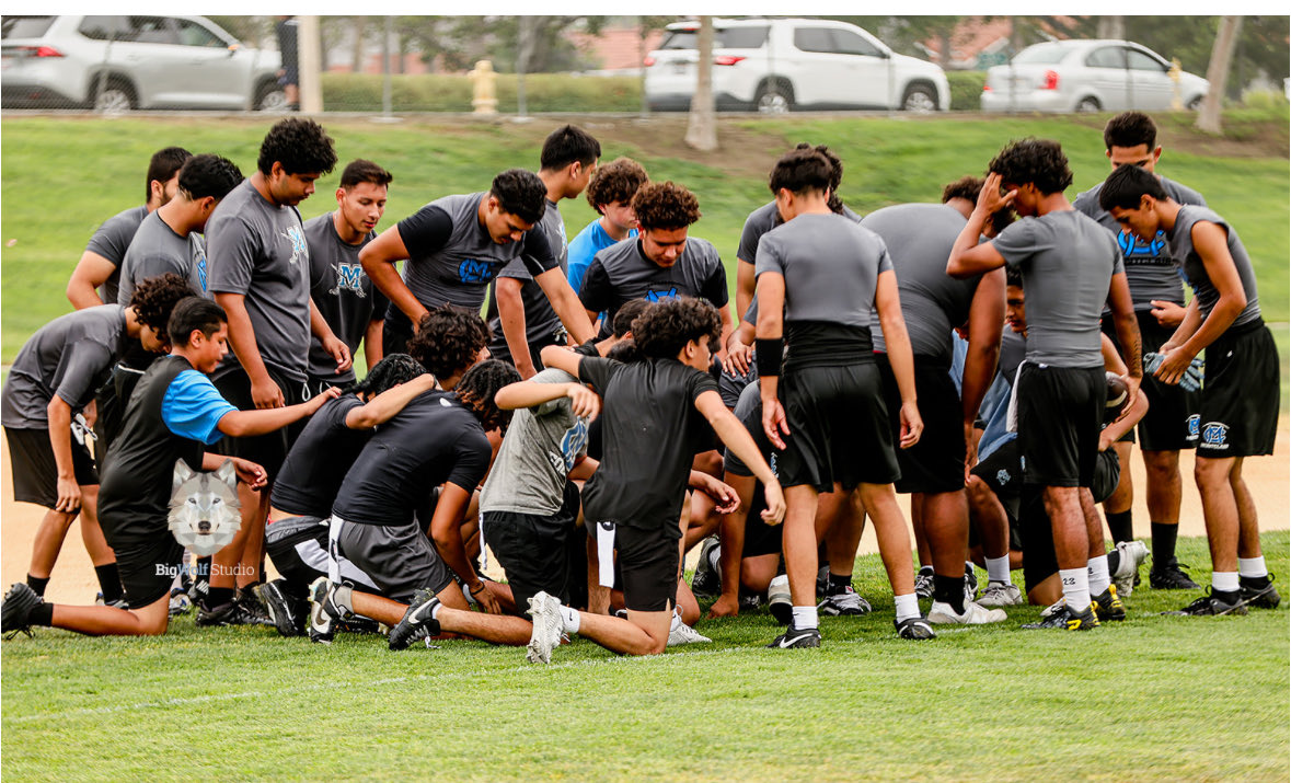 Big Dawgs dominated at the Colony Classic and WE got 1% better. Our stud-athletes are definitely becoming a TEAM and building a BROTHERHOOD! Shoutout ⁦<a href="/okjosh/">Josh Ramirez</a>⁩ for the awesome photos <a href="/CoachArroyo34/">Andrew Arroyo</a>⁩ ⁦<a href="/coachleon92/">NOAH LEON</a>⁩ ⁦<a href="/GeorgeLlamas51/">George Llamas</a>⁩ ⁦<a href="/MilTicket310/">Milos Blagojevic</a>⁩ ⁦