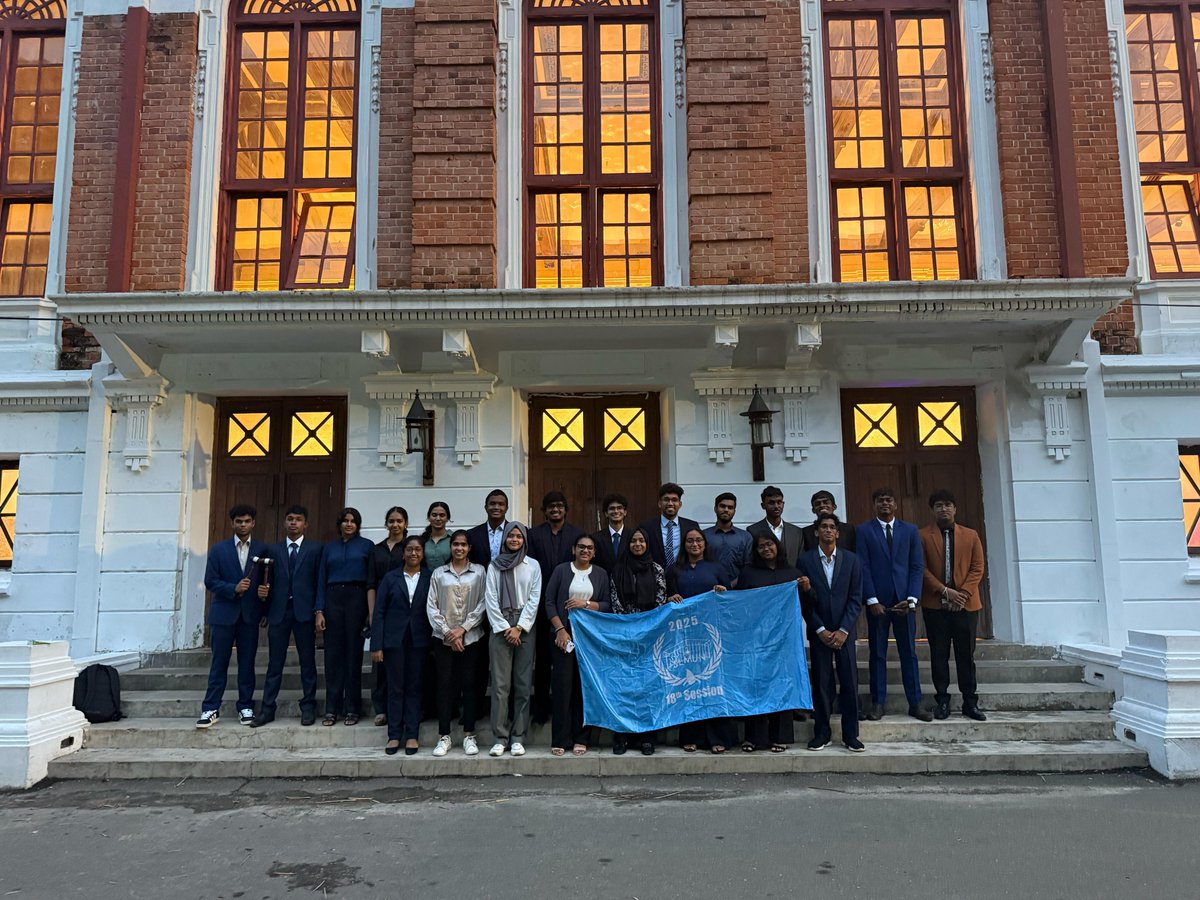 slmun2025's tweet photo. 🚨 SLMUN 2025’s First Ever Endorsed Conference! 🚨
We are thrilled to announce that the Royal College Model United Nations Conference, organized by the English Literary Union of Royal College, was successfully held on the 14th and 15th of June at Royal College, Colombo! https://t.co/R0RZbOy541
