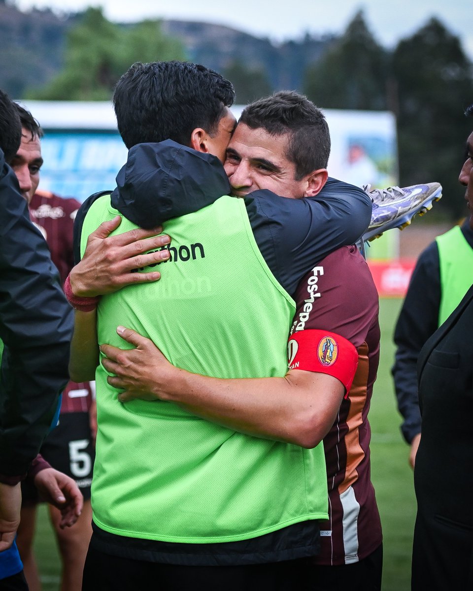 𝗟𝗮 𝗳𝗲 𝗱𝗲 𝗔𝗹𝗱𝗼 𝗲𝘀 𝗹𝗮 𝗳𝗲 𝗱𝗲 𝗹𝗮 Ⓤ 🙏💛 

#LaGarraDelÚnicoGrande