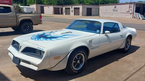 This 1978 Pontiac Firebird Trans Am is listed for sale in Alexandria, Louisiana and can be found on our website under listing ID CC-1952778 or by clicking on the following link: l8r.it/tolz