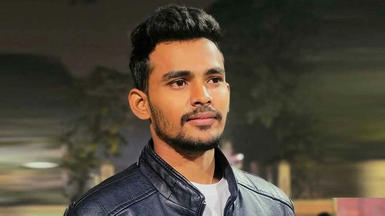 ‘শপথের সুযোগ নেই, পরিপক্ব আচরণ প্রত্যাশা করি’ – আসিফ মাহমুদ