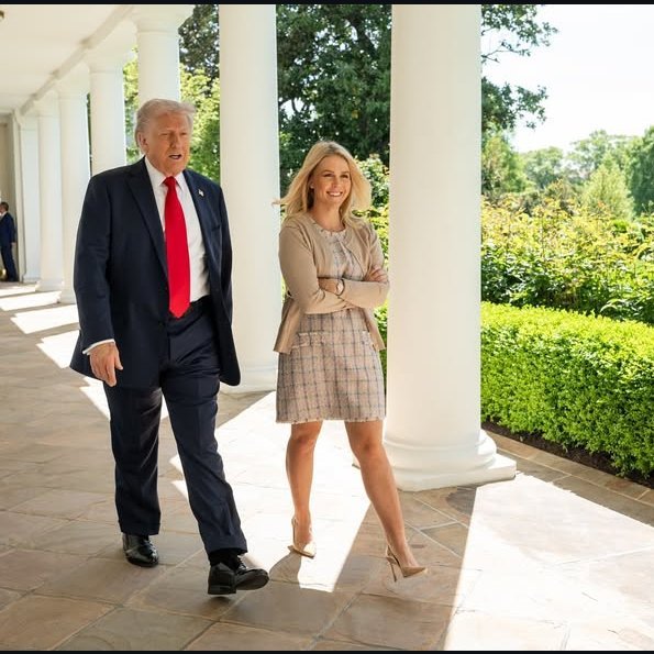 GrandDaughterX's tweet image. President Trump Believes we can do all things through Christ who strengtheneth us. 

YES' if YOU AGREE.