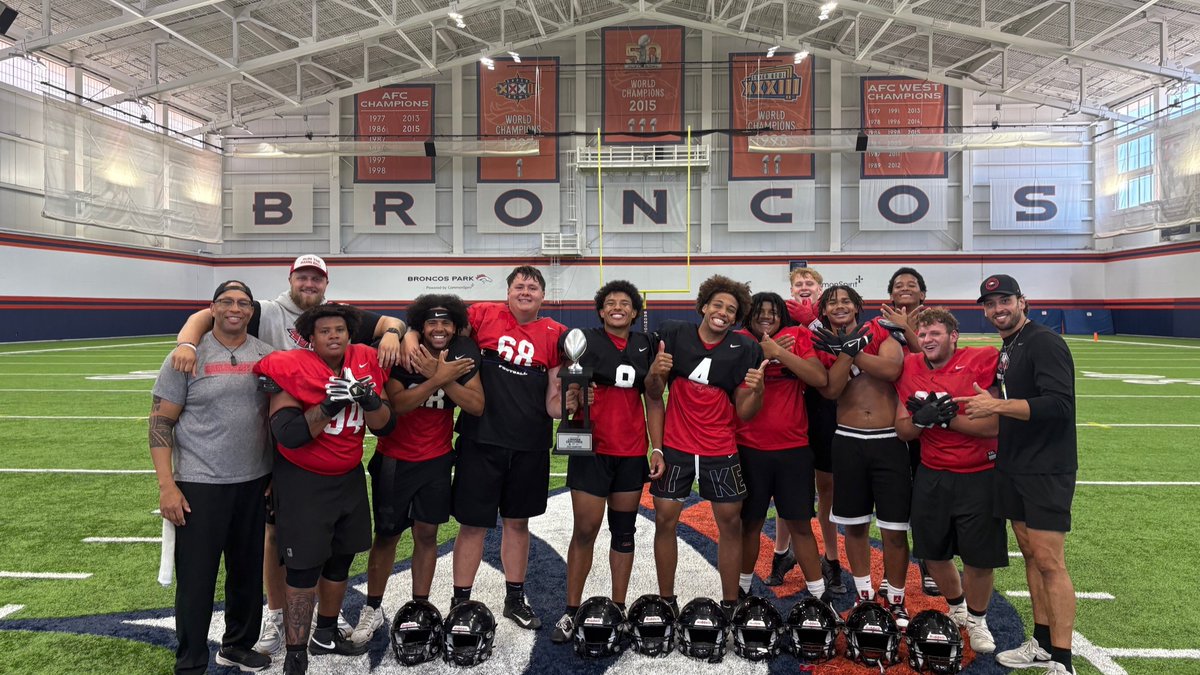 BroncosOffField tweet media
