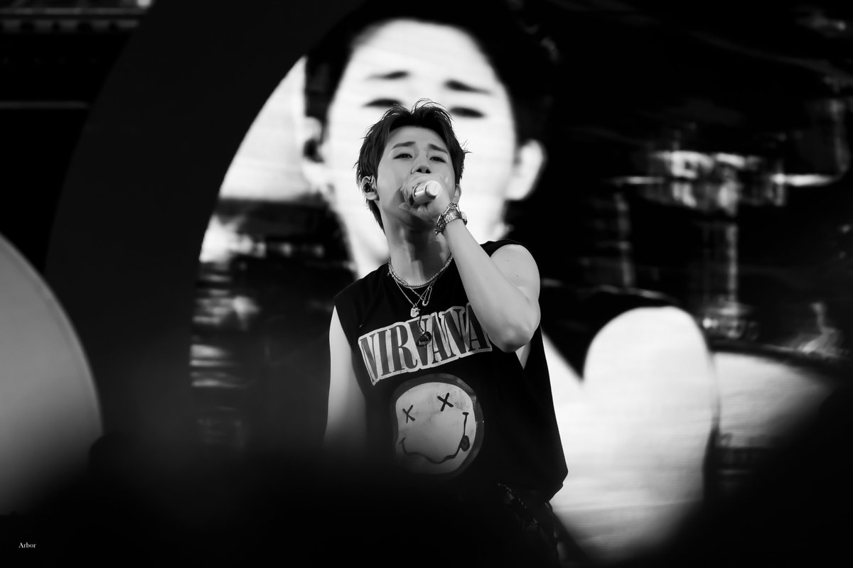 [2025 BML] 250615       

🎸락스ㅌr .*･｡ﾟ☆

#김성규 #KIMSUNGKYU #뷰민라