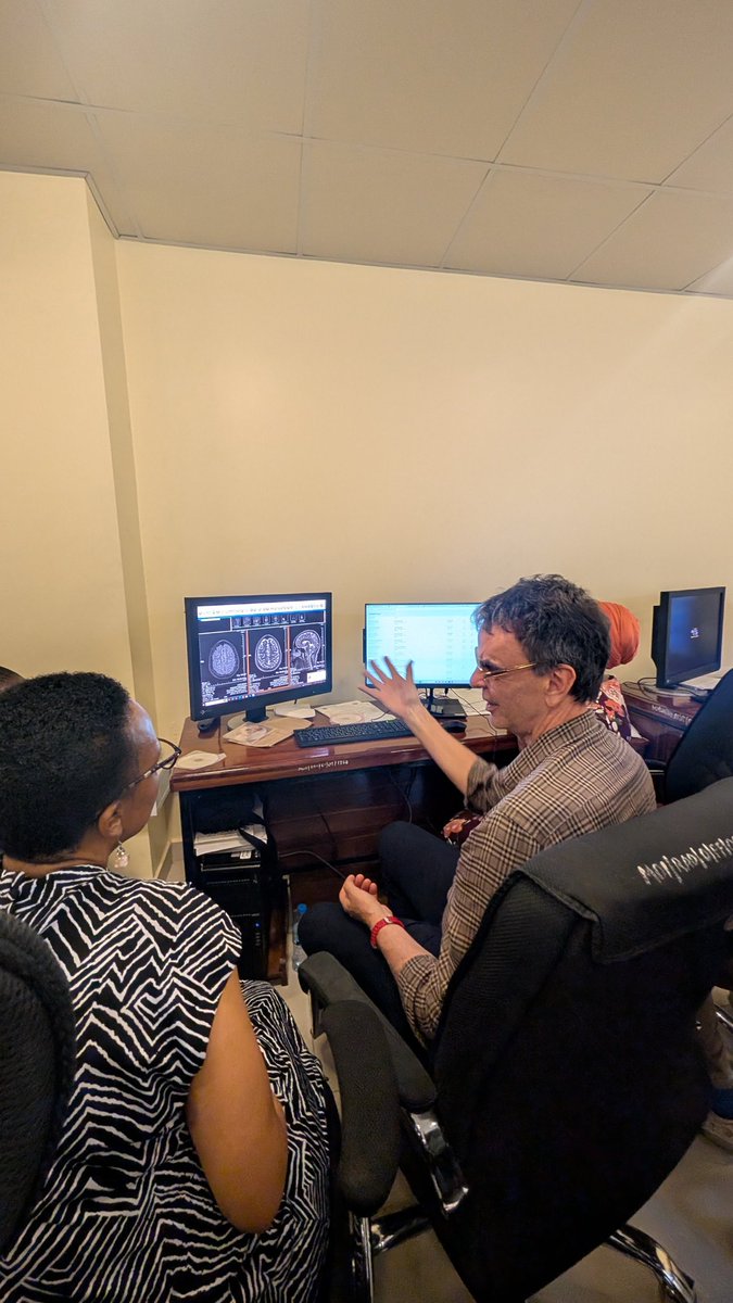 Ugumba Kwikima (@ukwikima) on Twitter photo Dr Nicholas Trost (St Vincent's Hospital-Melbourne Australia) teaching MUHAS Neuroradiology fellows, thank you <a href="/RABchat/">Radiology Across Borders</a> <a href="/Taraso/">Taras Oliinyk</a> for organizing this Dr Nicholas Trost (St Vincent's Hospital-Melbourne Australia) teaching MUHAS Neuroradiology fellows, thank you <a href="/RABchat/">Radiology Across Borders</a> <a href="/Taraso/">Taras Oliinyk</a> for organizing this