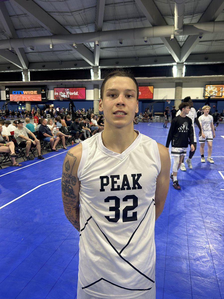 david_harmon's tweet photo. Day 3 standouts from Alley-Oop in Calgary

Lado Pitia (2028) - Outlaws 
Cole Arrow (2027) - PEAK
Elijah Barlow (2027) - FYB
Nnamdi Ogali (2026) - Supreme
Anthony Brady (2025) - Supreme
Drew Byam (2027) - FYB
Jacob McLellan (2026) - Supreme
Kobe Thomson (2028) - @GTSportsinc 
Jayson Ikani (2028) - Supreme
Nemo Arnold (2025) - YXE Elite