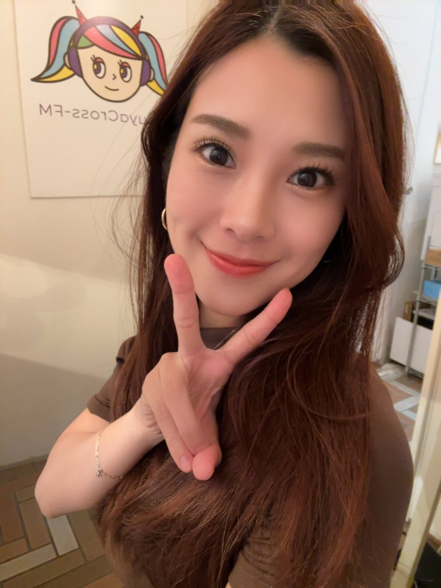 今夜もマギタンのご視聴ありがとうございました✨ゲストのえまちゃんを迎えての1時間でした💜今日もあっという間でしたね🤣また来月も内田のコーナーもお楽しみにっ🫶
#shibuyacrossfm