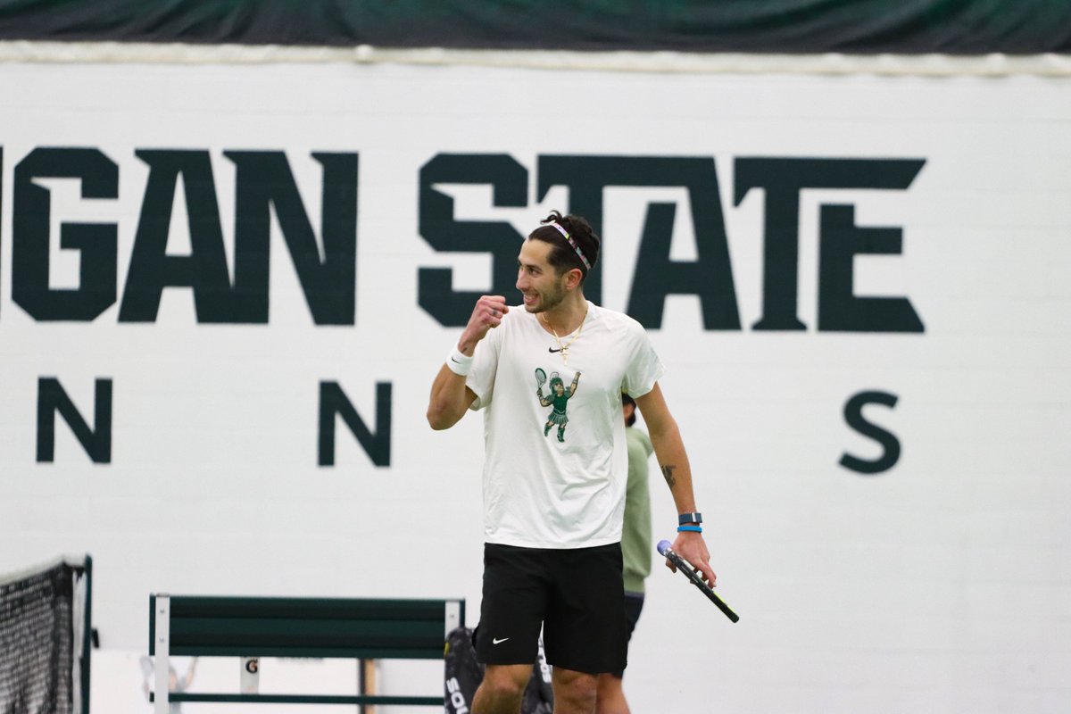 Good luck to Ozan Baris today in the <a href="/usta/">USTA</a> American Collegiate Wild Card Playoff!!

Baris takes on Wake Forest's Stefan Dostanic!!

🕖 approx 7 pm ET
🏟️ USTA National Campus
📺 bit.ly/4l6w1mV

#GoGreen