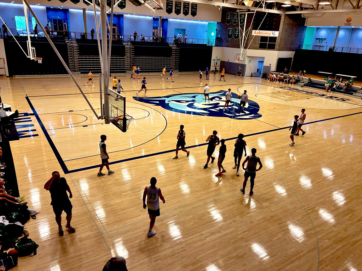 BIG TIME RULECougar Camp team camp today. Over 40 HS teams with FOUR 2024 Ohio High School State Champions! 

🏆 D4 Maysville 
🏆 D3 Louisville 
🏆 D2 Westerville North 
🏆 D1 Olentangy Orange

D4 Maysville plays the other 3 champs on their schedule today!