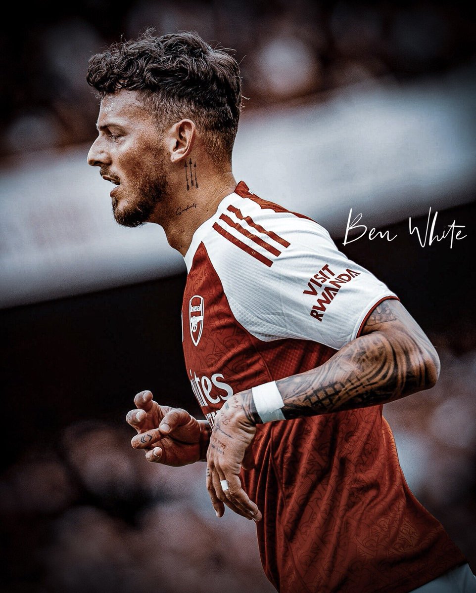 alexAFC__'s tweet photo. A 𝗧𝗛𝗥𝗘𝗔𝗗𝗦 of few [RETOUCHED] images of the Arsenal players in the NEW 2025-26 KIT. ⬇️
.
.
📷| @Arsenal 🔴⚪️
.
.
#VintageStyle #EditMyOwn #RetouchEdits | Retweet 😉 https://t.co/YE1PbiBTg9
